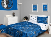 关于小牛队主教练宣布离队，球队寻找新带队人选的信息