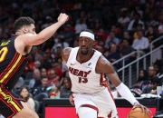 老鹰三巨头联手，复出首战轰40分得分突破，威金斯冲击季后赛！