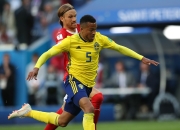 包含瑞典队表现抢眼，欧洲联赛横扫轻取对手的词条