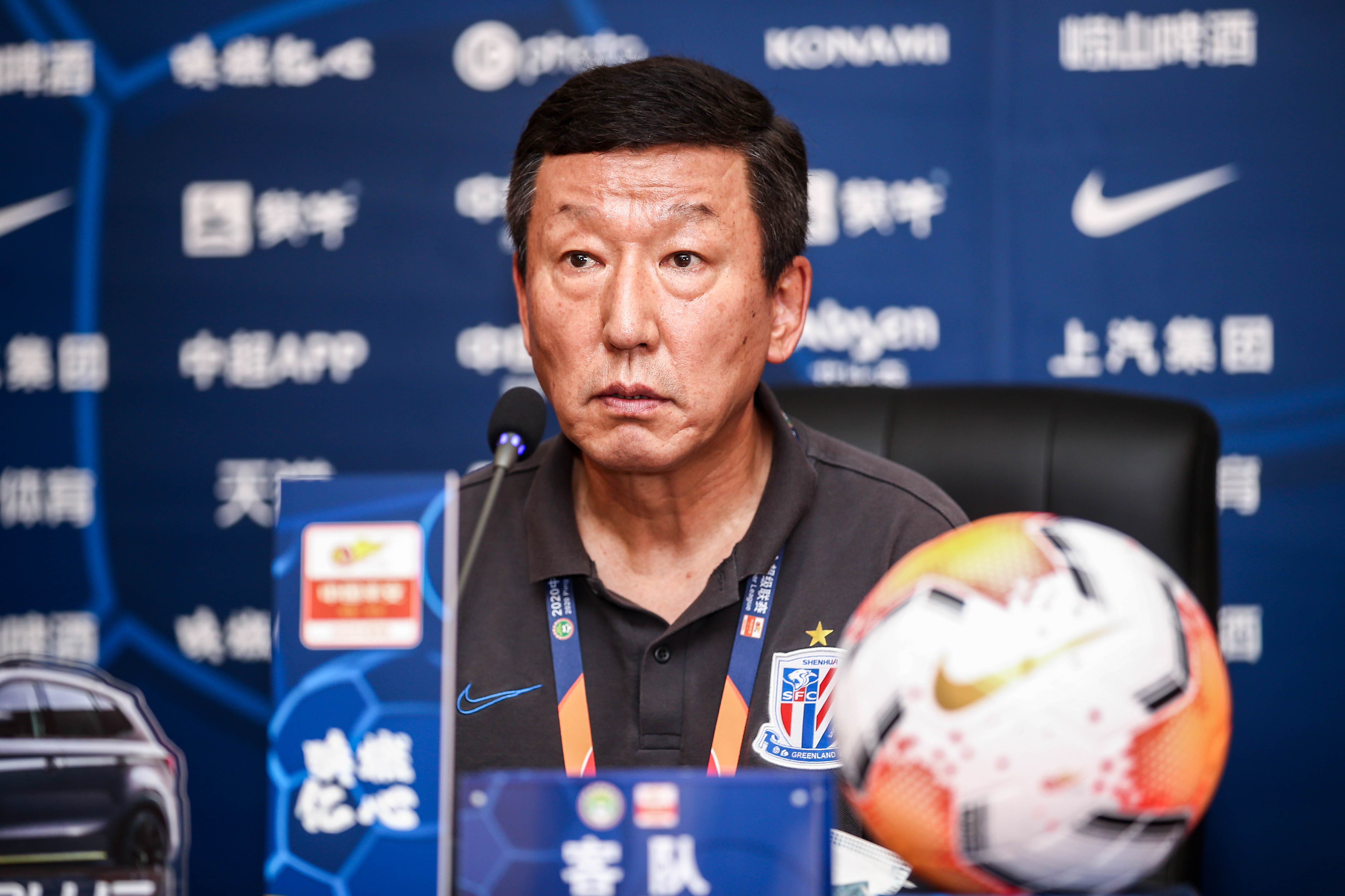 球队战绩不佳紧急调整,全力拼搏赢取胜利 球队战绩不佳紧急调整,全力拼搏赢取胜利